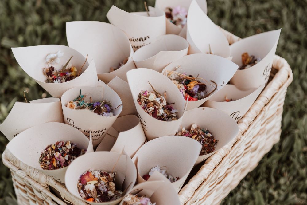 3 Unforgettable Wedding Guest Favors That'll Make Your Big Day Shine